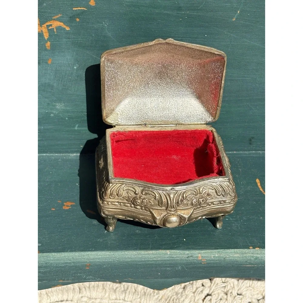 Jewelry Casket Case Trinket Box Silver Finish Footed Japan 3.25